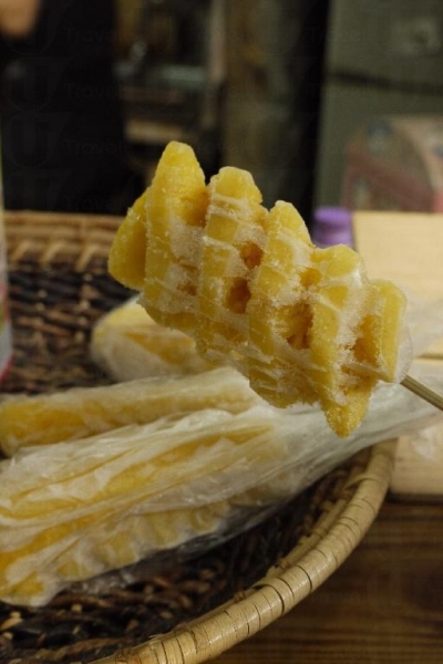 冷藏過後的馬來西亞的菠蘿冰條,十分清甜。