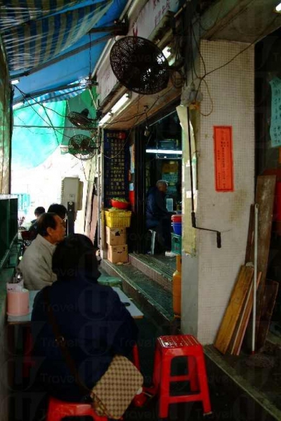 成記茶寮地方不大,周末更時常爆滿。
