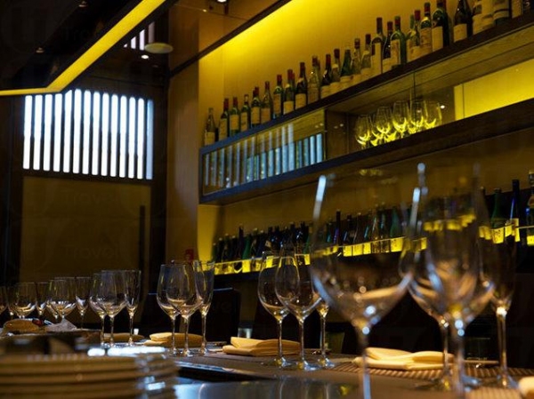 鐵板燒·鑄 i m teppanyaki & wine