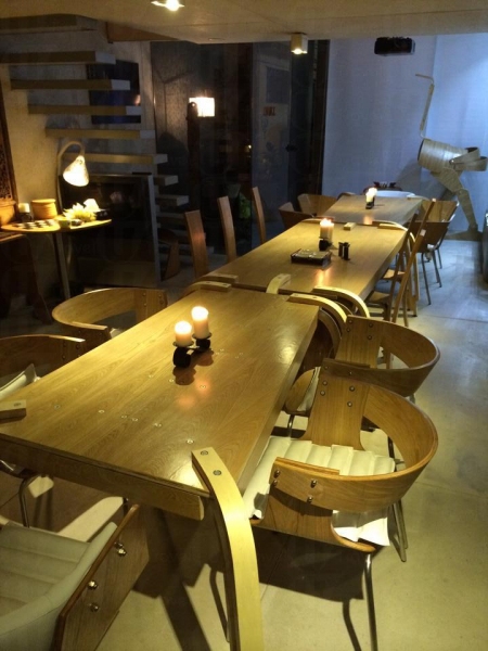 新店佔地逾二千呎,主要提供場地租借服務