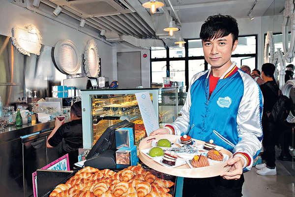 老闆古巨基落足心力經營甜品店。