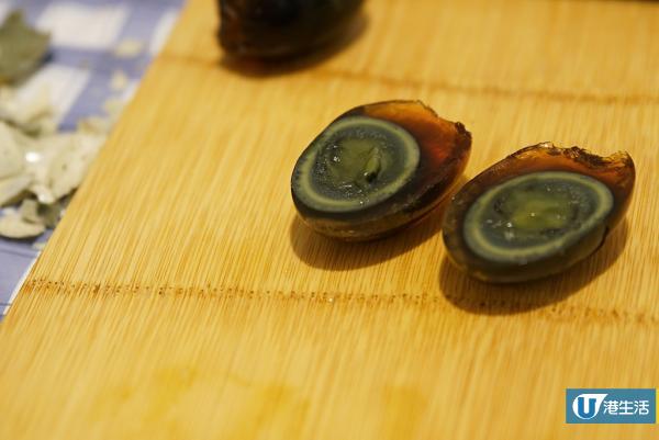 15分鐘完成!簡單自製川式小食「尖椒皮蛋」
