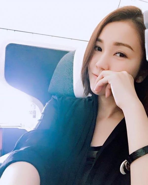 最终分手收场,谢安琪笑言当时伤心得爆肺