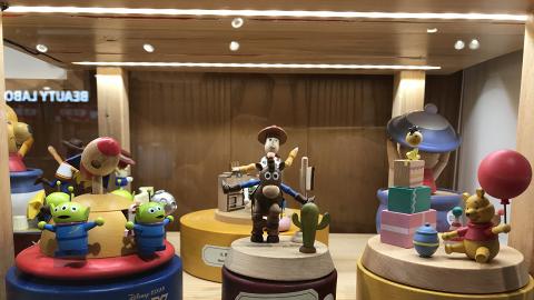 迪士尼木製音樂盒+擺設!三眼仔/tsumtsum/小熊維尼/反斗奇兵