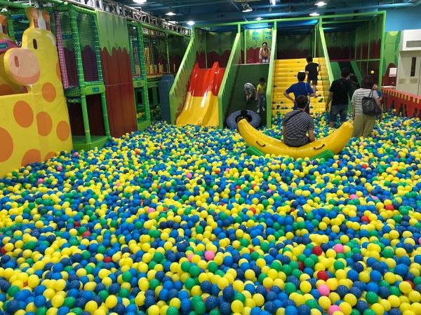 大埔好去處 大埔全新7000呎冒險樂園 巨型迷宮 波波池 跳床 繩網 港生活 尋找香港好去處