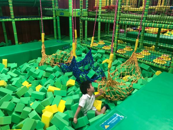 大埔好去處 大埔全新7000呎冒險樂園 巨型迷宮 波波池 跳床 繩網 港生活 尋找香港好去處