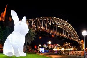 巨型月兔登陸灣仔/尖咀、荃灣星光隧道︱兩大主題樂園萬聖節主題