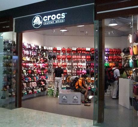 the croc store outlet