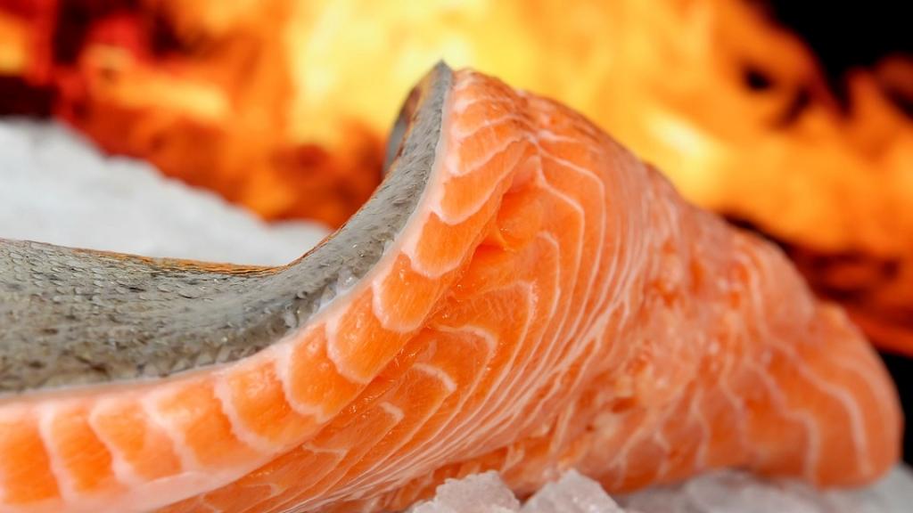 研究發現魚生內寄生線蟲40年間暴增283倍袁國勇教授:進食三文魚刺身