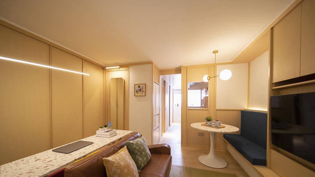 青衣舊式公屋改造成日式蝸居 350呎單位間兩房+洗衣房+8呎大衣櫃