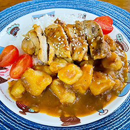 簡易美味零失手—日式咖喱薯仔雞扒飯